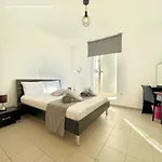 Flats Apt.c307 Ларнака